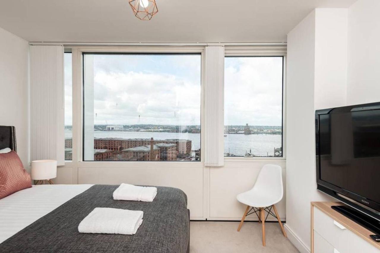 Waterfront Apartment Albert Dock Views 리버풀 외부 사진